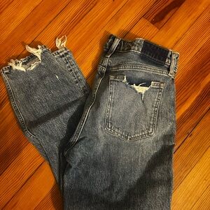 Abercrombie & Fitch curve love boyfriend jeans